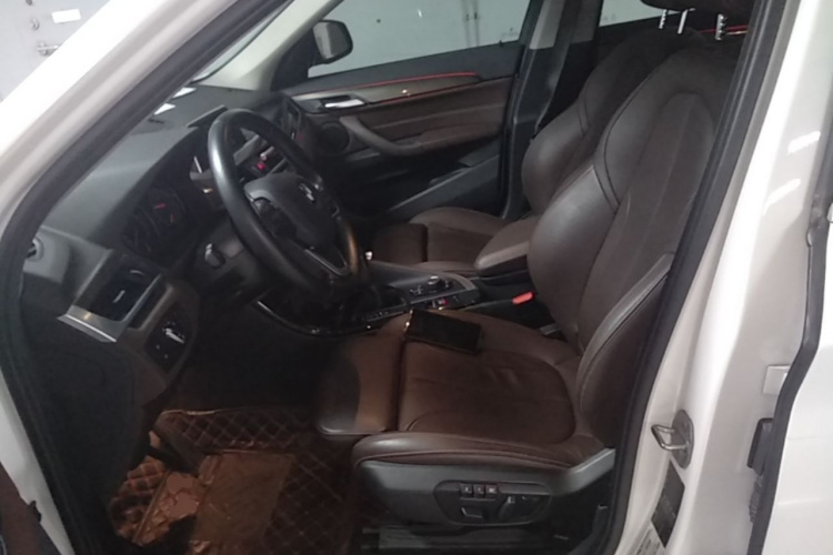 BMW X1 2019 #19 BMW X1 2019 imagen de coche #19