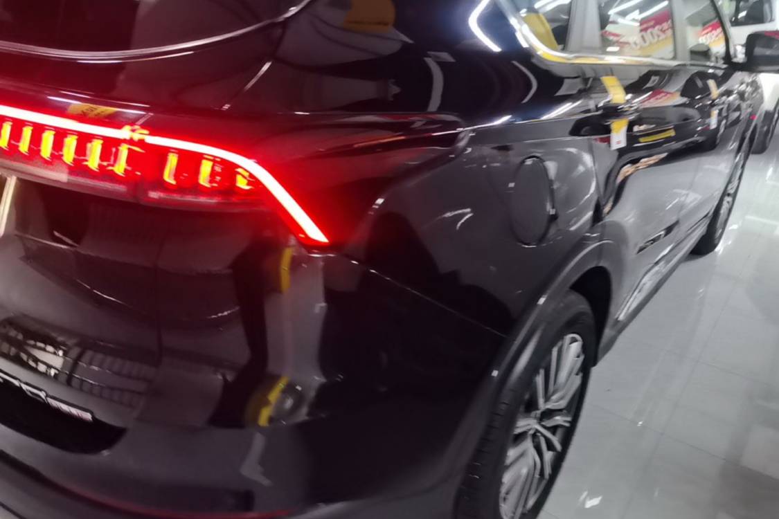 Jetour X70 PLUS 2025 #7 Jetour X70 PLUS 2025 car image #7