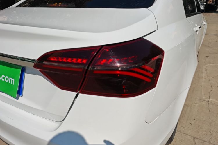 GEELY Emgrand 2020 #8 GEELY Emgrand 2020 imagen de coche #8
