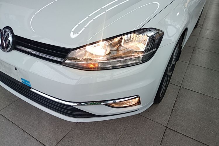 Volkswagen Golf 2020 #23 Volkswagen Golf 2020 car image #23