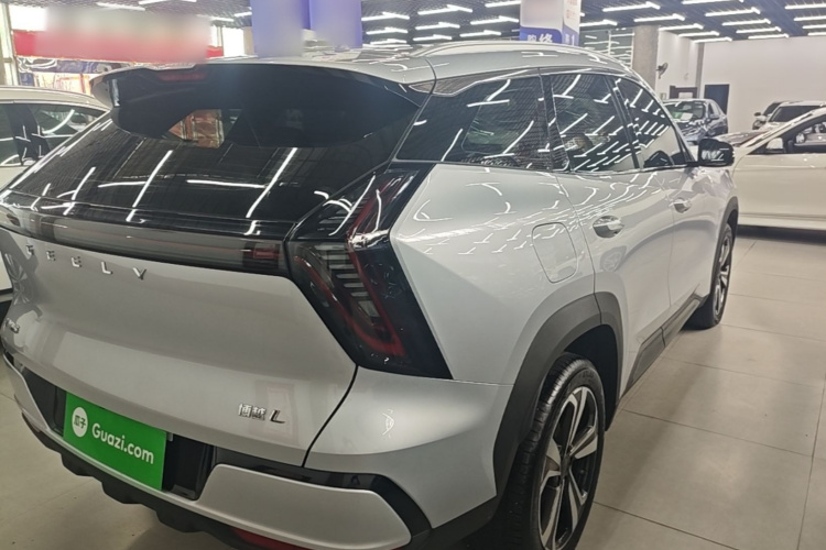 GEELY Boyue L 2025 car image #7