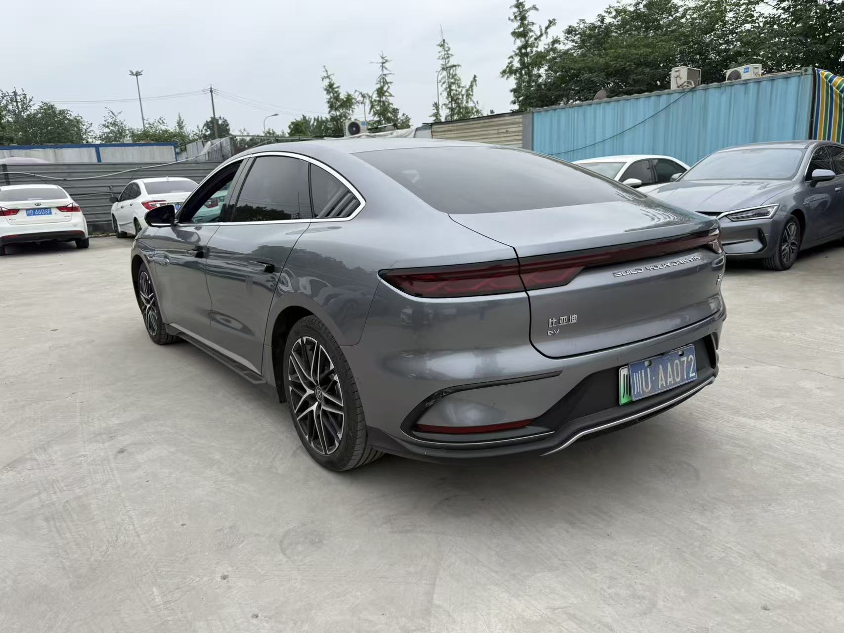 BYD Han 2025 car image #6