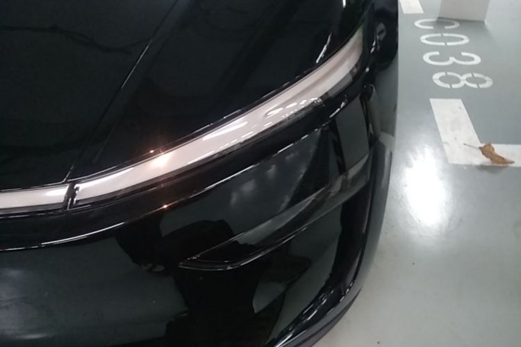 Tesla Model Y 2025 #23 Tesla Model Y 2025 image de voiture #23
