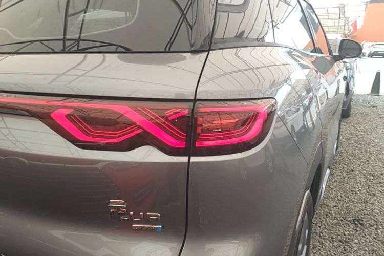 BYD YuanUP 2026 car image #8