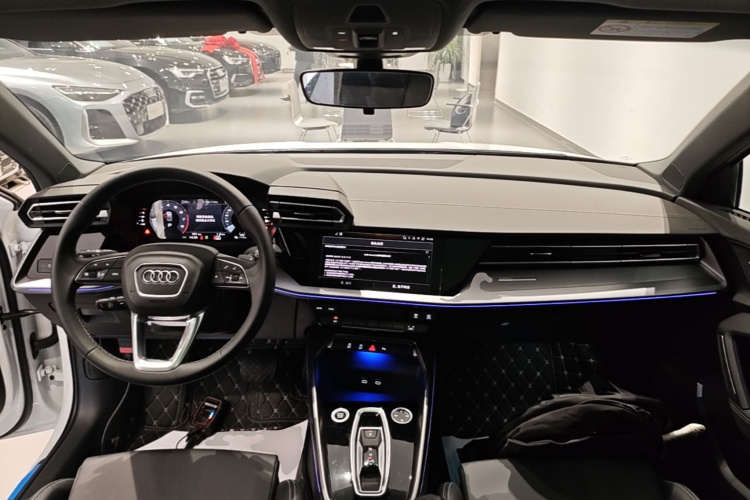 Audi A3 2026 #10 Audi A3 2026 صورة سيارة #10