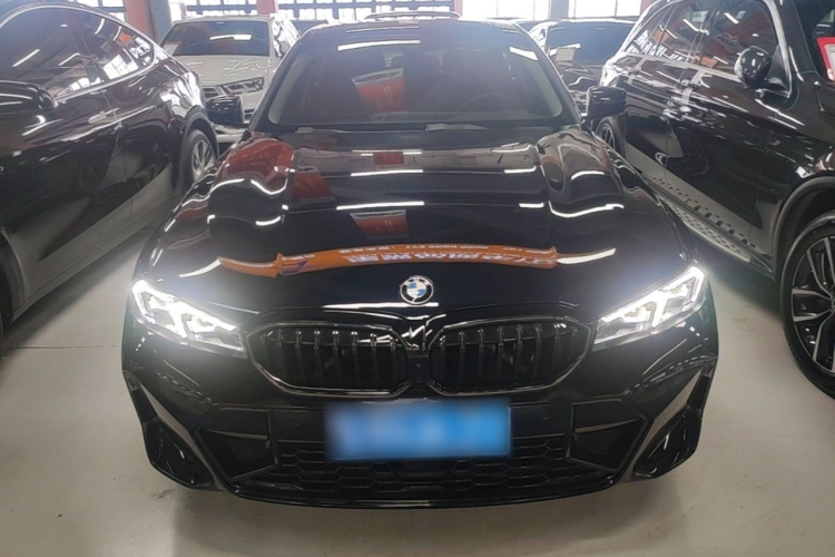 BMW 3 Series 2025 #3 BMW 3 Series 2025 car image #3