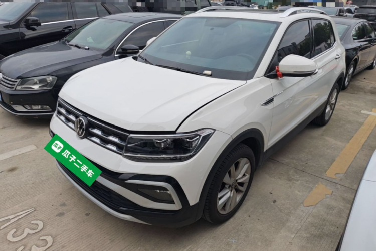 Volkswagen T-Cross 2022 #2 Volkswagen T-Cross 2022 car image #2