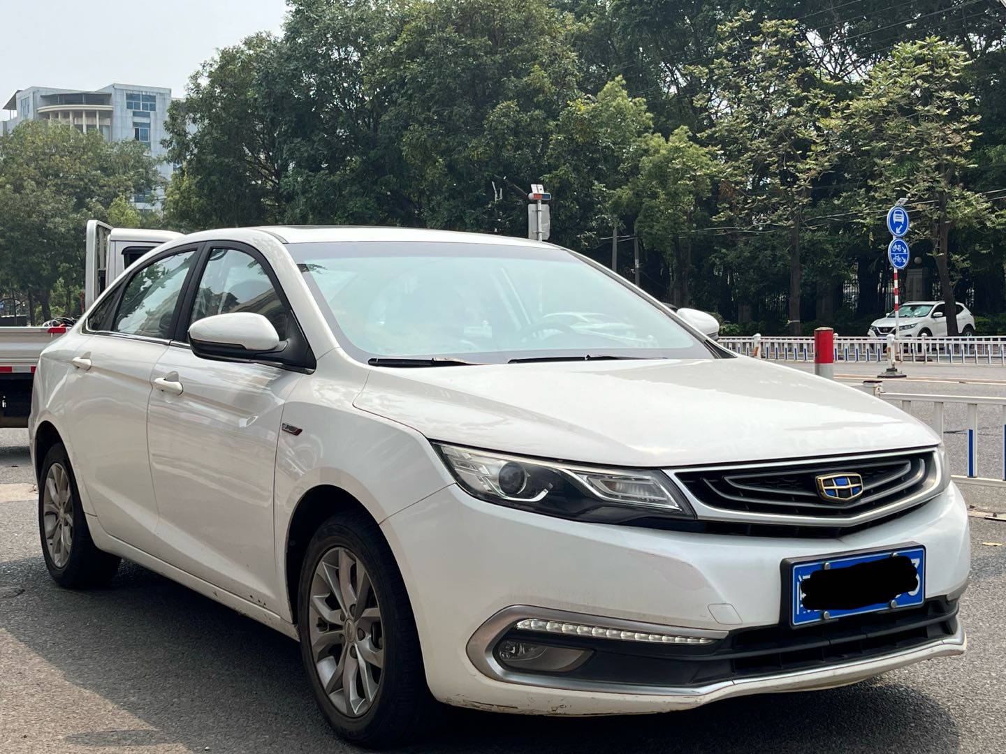GEELY Emgrand GL 2017 صورة سيارة #5