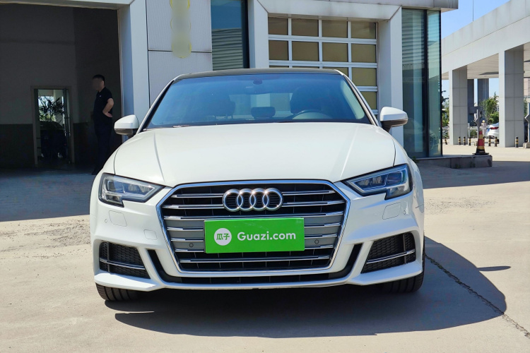 Audi A3 2020 car image #3