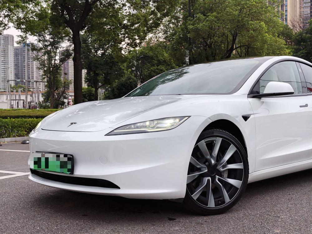 Tesla Model 3 2023 #5 Tesla Model 3 2023 car image #5
