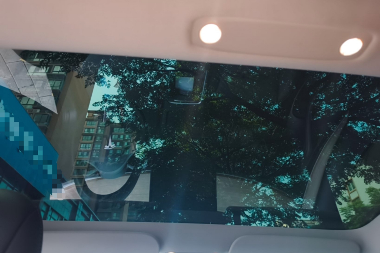 Tesla Model 3 2021 car image #18