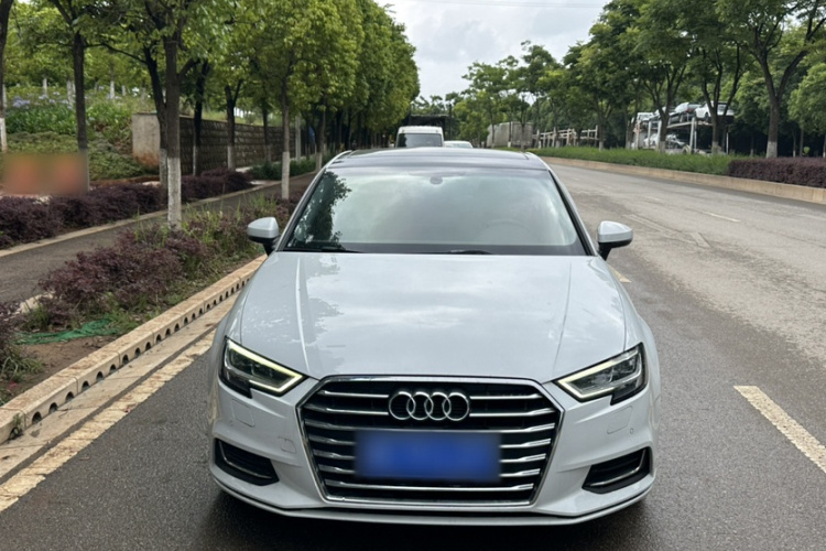 Audi A3 2020 immagine di auto #8