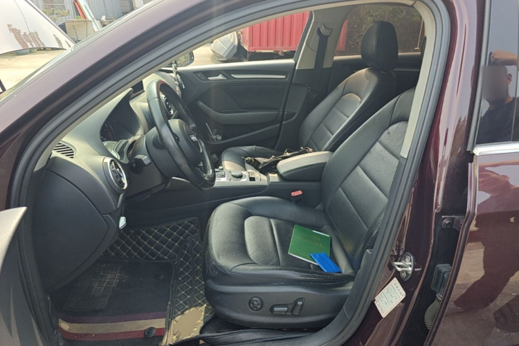 Audi A3 2017 immagine di auto #17