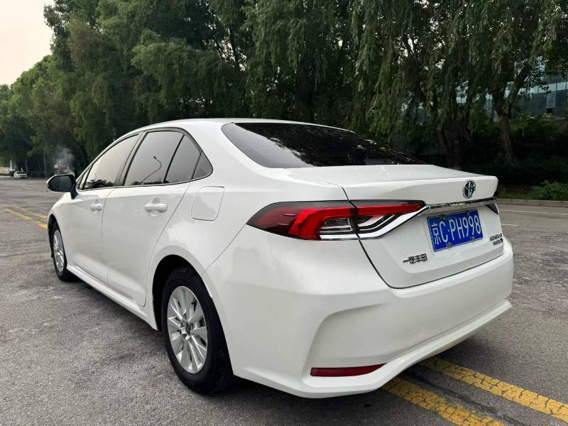 Toyota Corolla 2023 car image #9