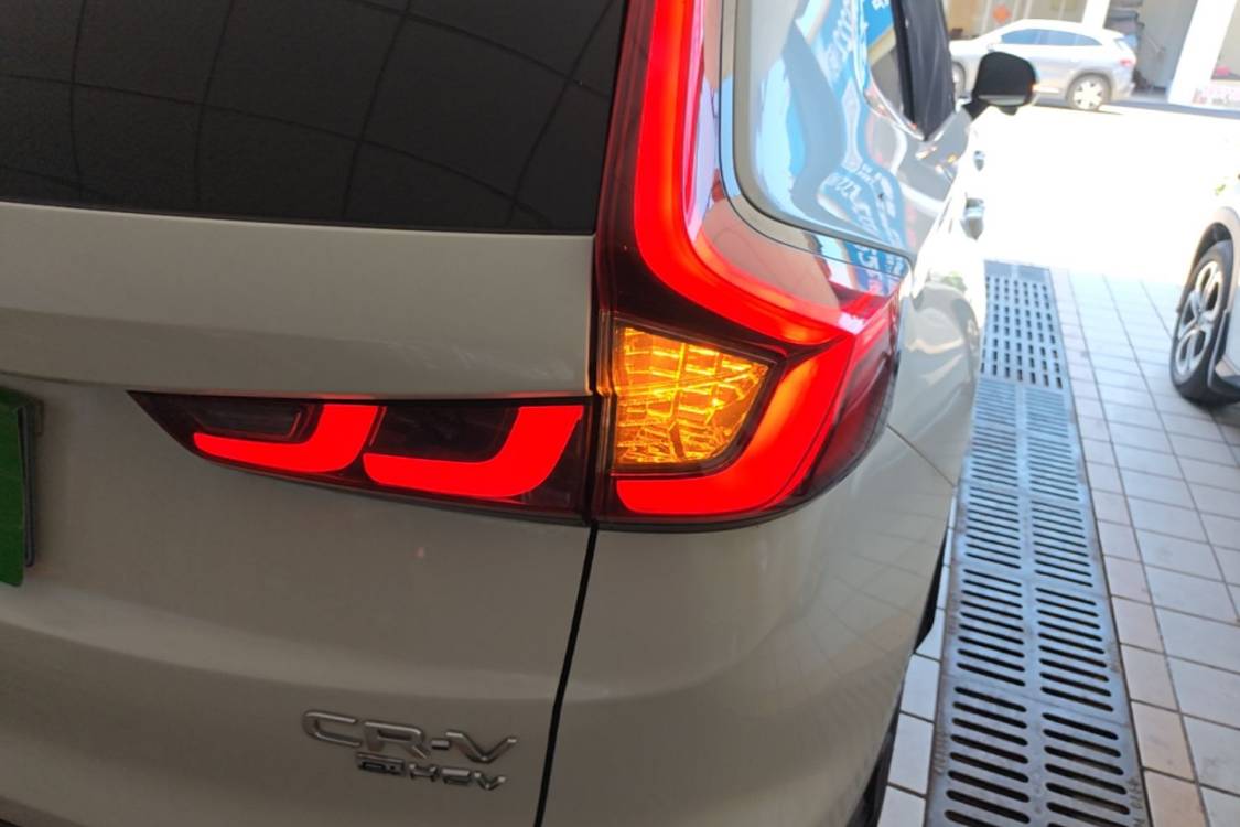Honda CR-V 2024 car image #7