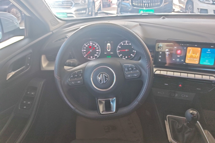 MG 5 2025 #11 MG 5 2025 car image #11