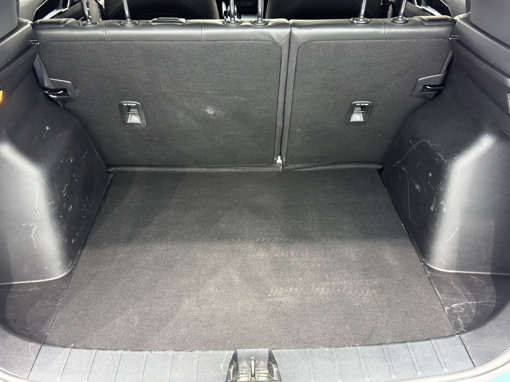 GEELY Coolray 2022 car image #9