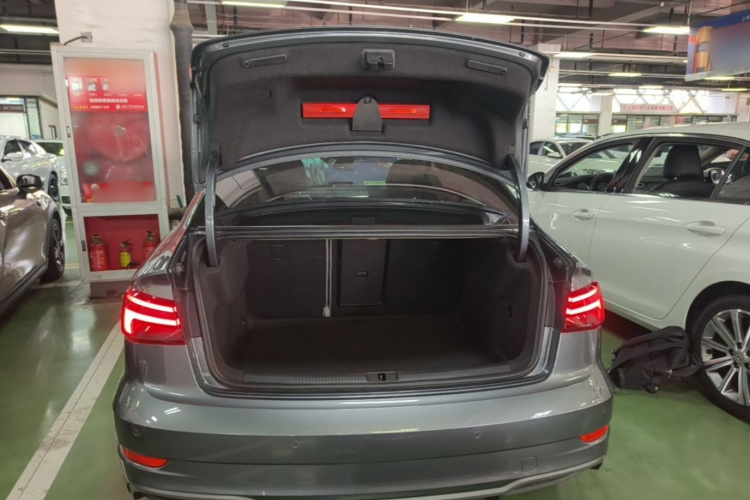 Audi A3 2020 immagine di auto #19