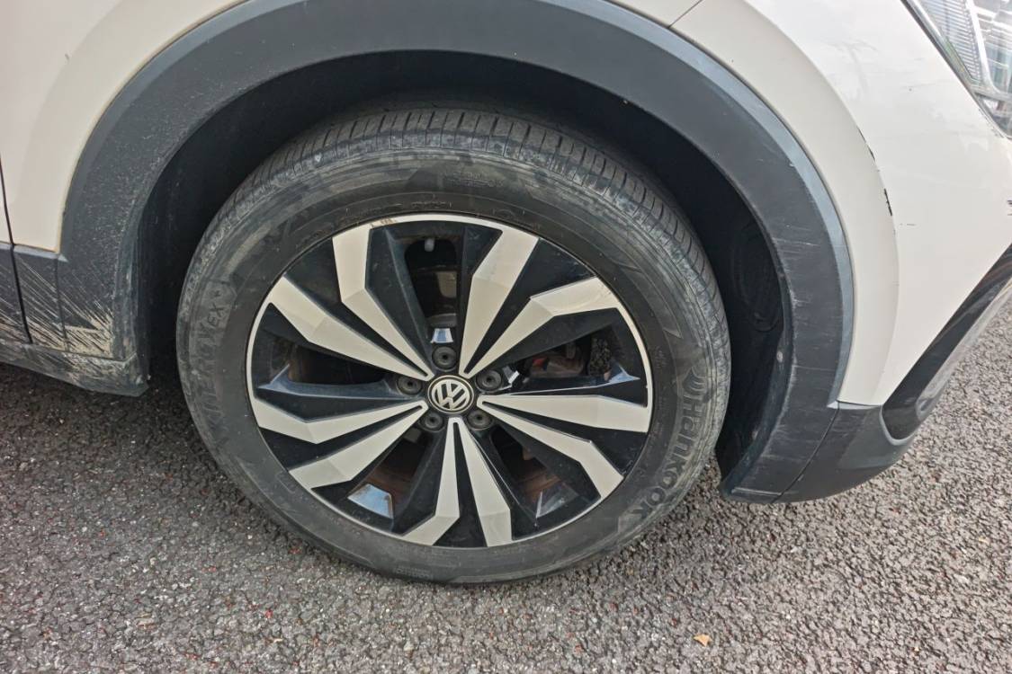 Volkswagen T-Cross 2019 car image #9