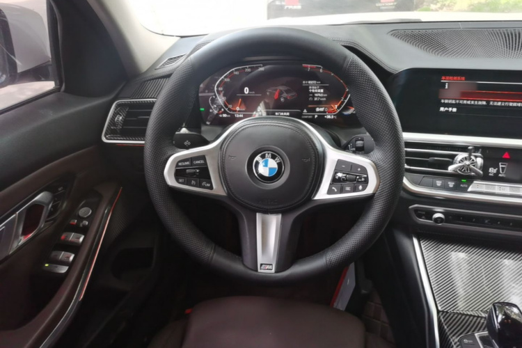 BMW 3 Series 2022 #15 BMW 3 Series 2022 car image #15