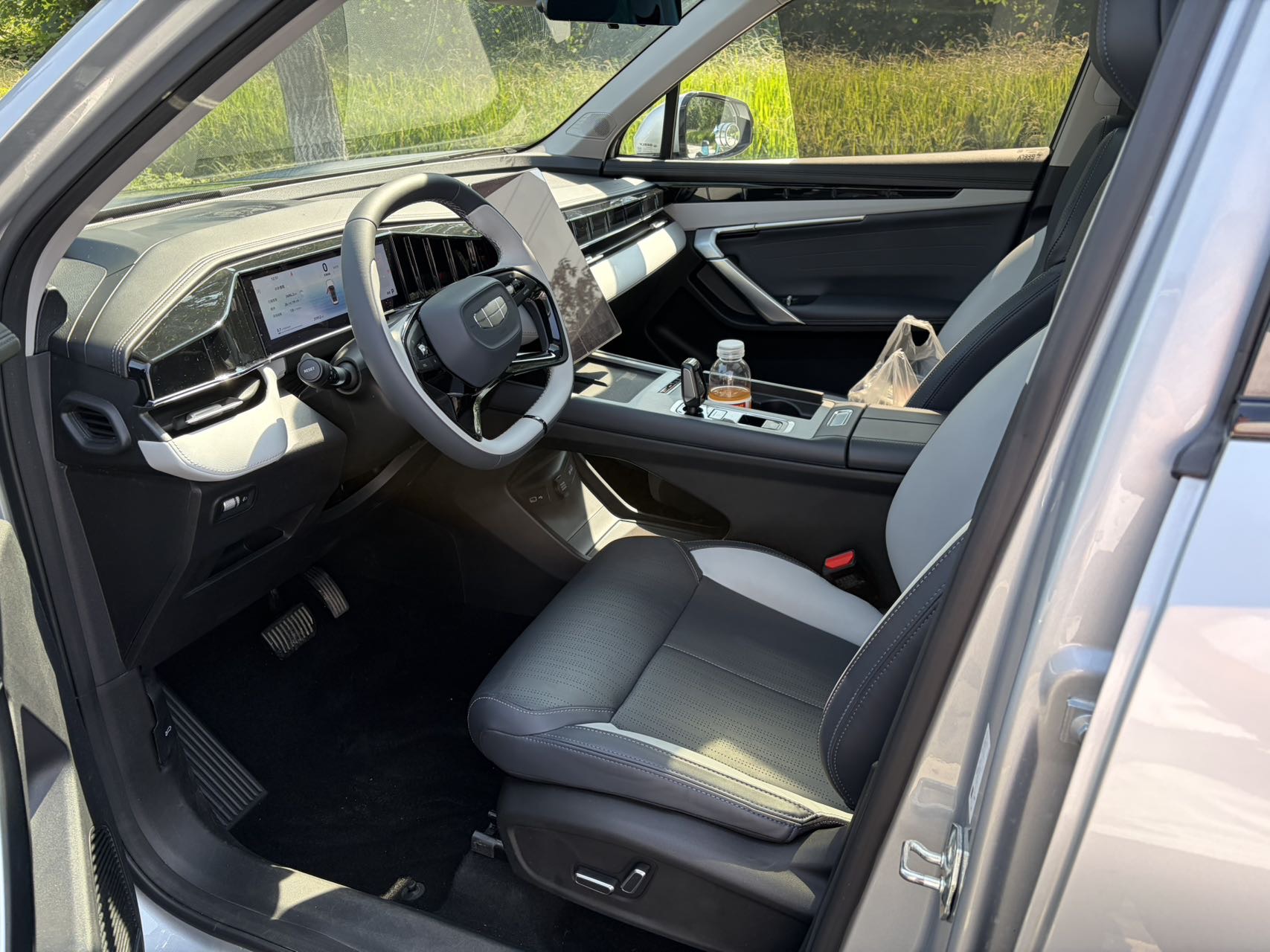 GEELY Boyue L 2024 #4 GEELY Boyue L 2024 imagem de carro #4