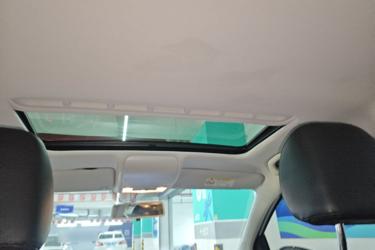 Volkswagen Polo 2019 car image #20