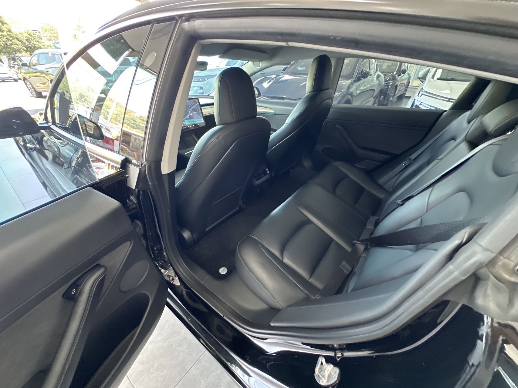 Tesla Model 3 2021 #4 Tesla Model 3 2021 car image #4