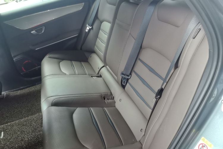 BYD Han 2022 car image #17