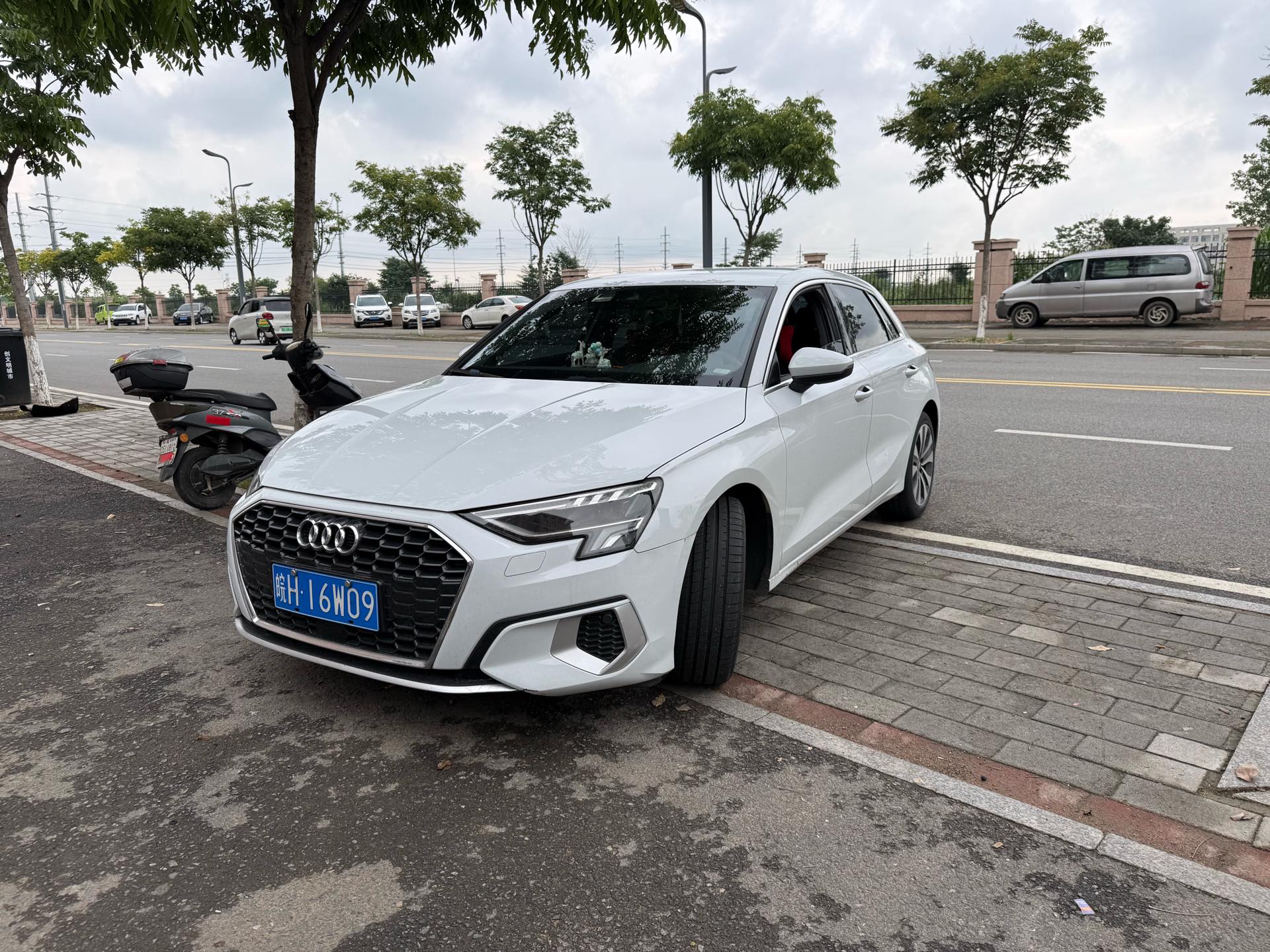 2021 2021 car image