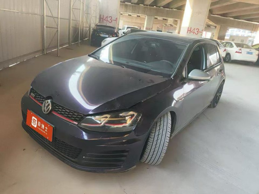 Volkswagen GolfGTI 2016 Volkswagen GolfGTI 2016 car image