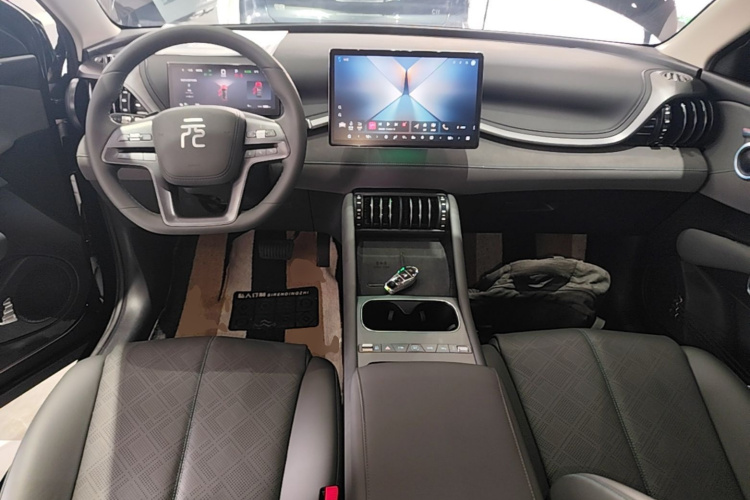 BYD Yuan Plus 2025 #10 BYD Yuan Plus 2025 immagine di auto #10