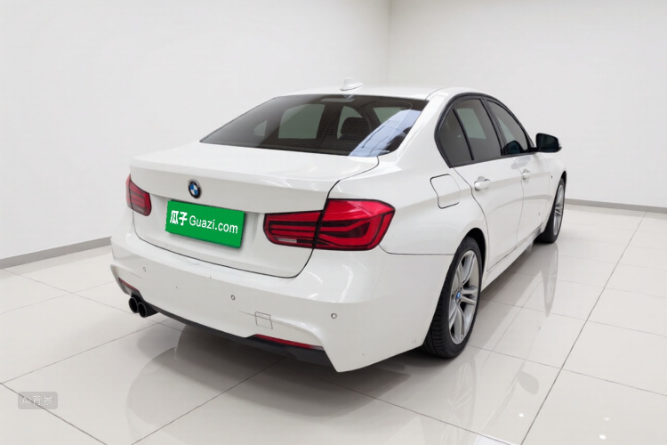 BMW 3 Series 2018 #7 BMW 3 Series 2018 immagine di auto #7
