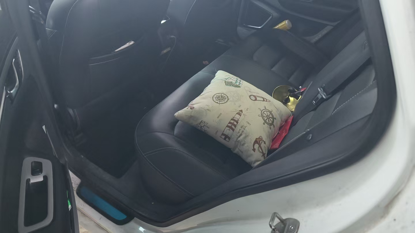 GEELY Emgrand GL 2018 car image #3