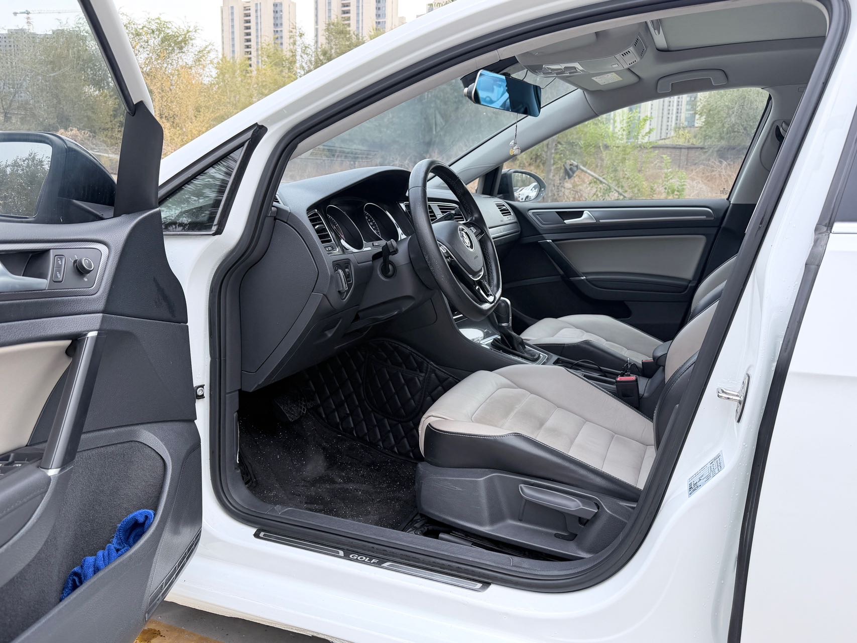 2017 image de voiture #5