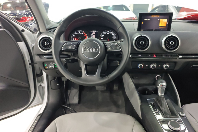 Audi A3 2021 car image #11