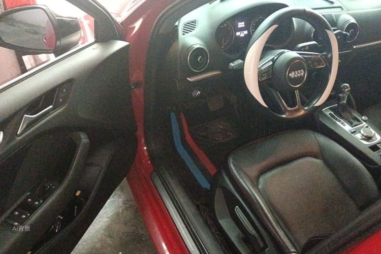 Audi A3 2018 car image #18