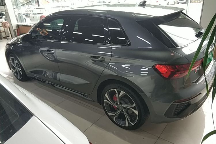 Audi A3 2021 car image #5