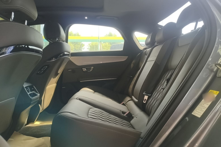 BYD Han 2024 #17 BYD Han 2024 immagine di auto #17