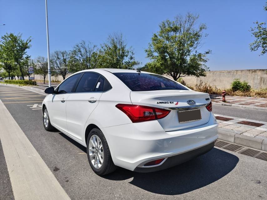 2018 imagem de carro #7