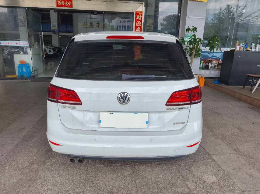 Volkswagen Golf Sportsvan 2016 صورة سيارة #5