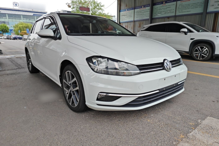 Volkswagen Golf 2019 #4 Volkswagen Golf 2019 car image #4