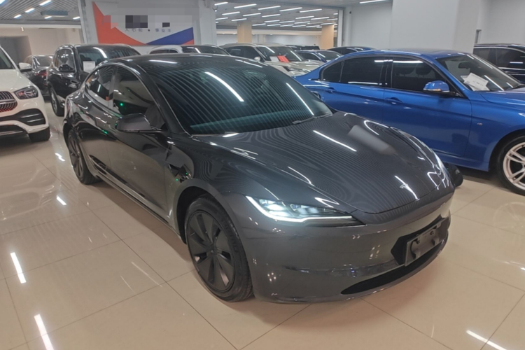 Tesla Model 3 2024 #4 Tesla Model 3 2024 car image #4