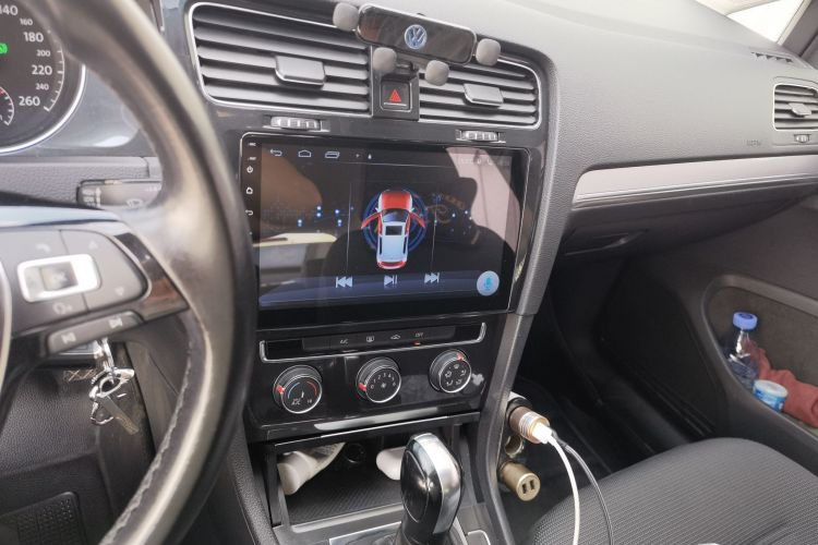 Volkswagen Golf 2019 #17 Volkswagen Golf 2019 car image #17