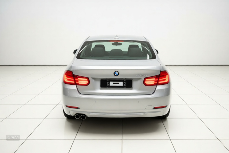 BMW 3 Series 2015 #6 BMW 3 Series 2015 car image #6