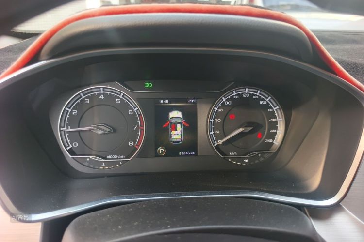 GEELY Coolray 2019 car image #13