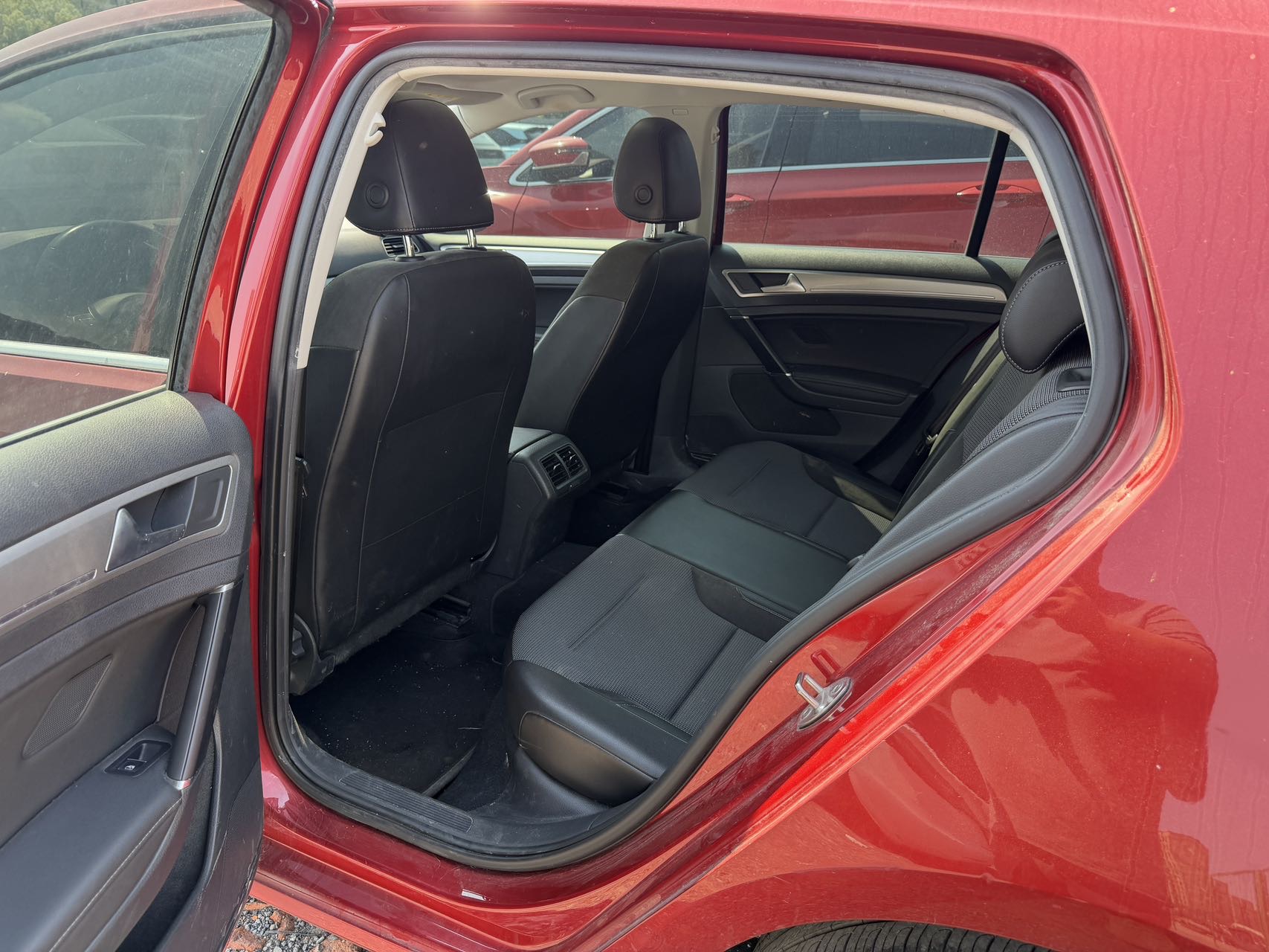 2018 #5 2018 car image #5