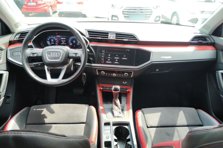 Audi Q3 2020 image de voiture #11