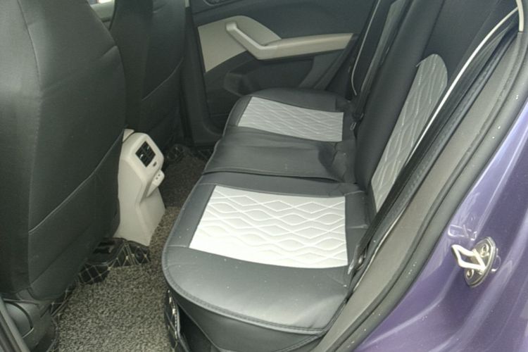 Volkswagen T-Cross 2020 #17 Volkswagen T-Cross 2020 car image #17