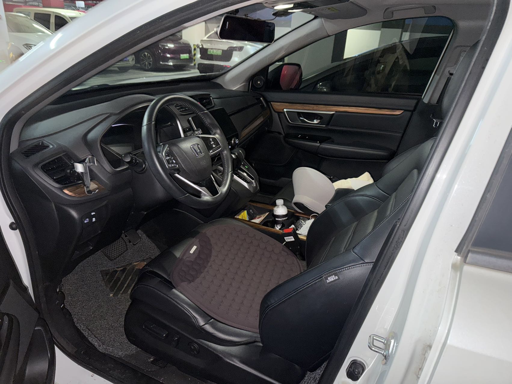 Honda CR-V 2020 car image #2