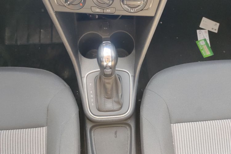 Volkswagen Polo 2019 #14 Volkswagen Polo 2019 car image #14